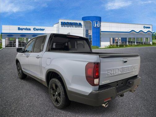 2025 Honda Ridgeline Black