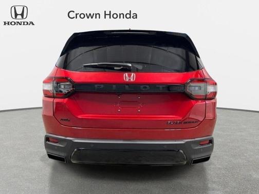 Radiant Red Metallic II 2026 Honda Pilot Black Edition