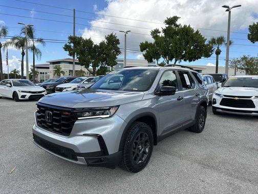 2025 Honda Pilot TrailSport