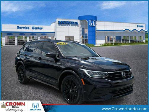 2022 Volkswagen Tiguan 2.0T SE R-Line Black