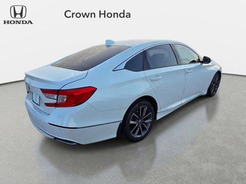 Platinum White Pearl 2022 Honda Accord EX-L 1.5T