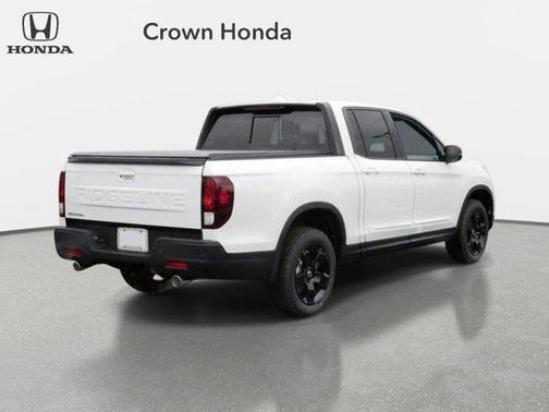 Platinum White Pearl 2026 Honda Ridgeline Black
