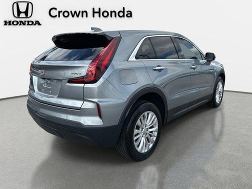 2024 Cadillac XT4 Luxury