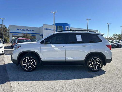 2023 Honda Passport AWD Elite