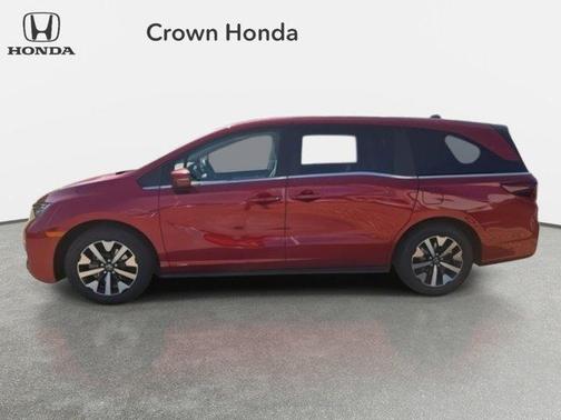 Radiant Red Metallic II 2026 Honda Odyssey EX-L