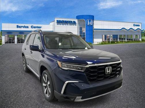 2025 Honda Pilot Touring 8-Passenger