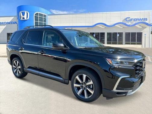 2025 Honda Pilot Touring 8-Passenger