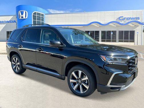 2025 Honda Pilot Touring 8-Passenger