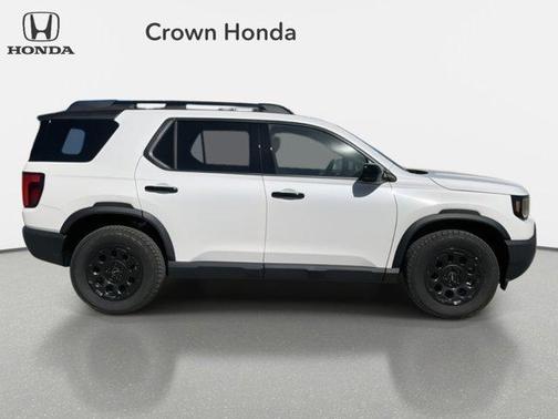 Platinum White Pearl 2026 Honda Passport AWD TrailSport Elite Blackout