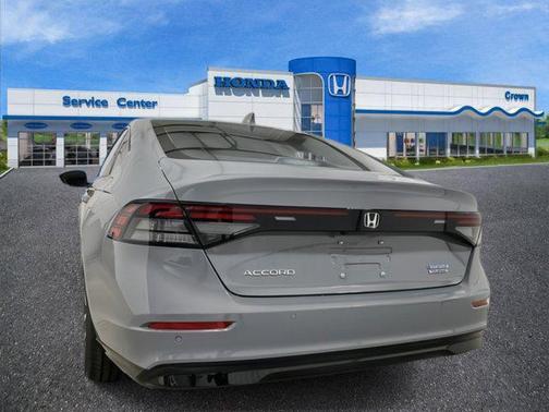 2025 Honda Accord Hybrid Touring