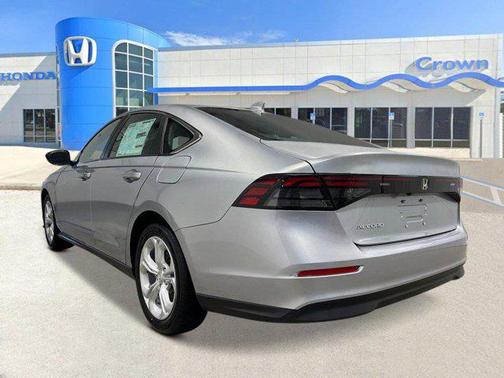 2025 Honda Accord LX 1.5T