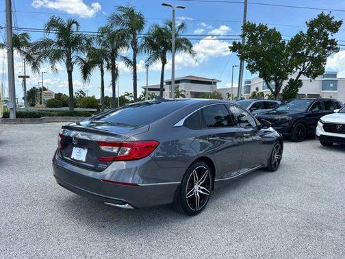 2022 Honda Accord Hybrid Touring