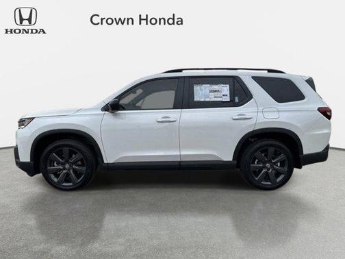 Platinum White Pearl 2026 Honda Pilot Sport