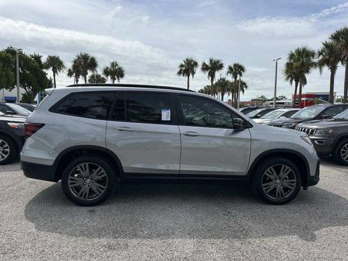 2022 Honda Pilot AWD Sport