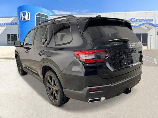 2025 Honda Pilot Black Edition