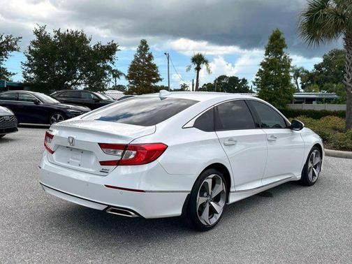 2020 Honda Accord Touring 2.0T