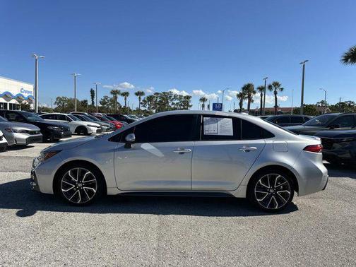2022 Toyota Corolla SE