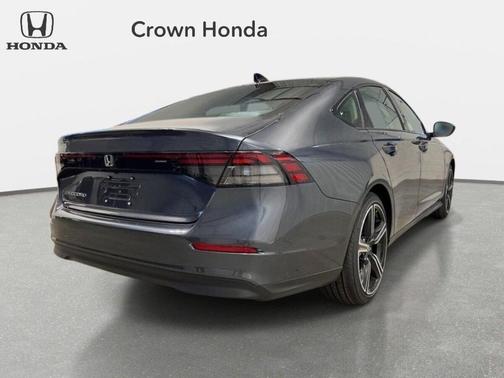 Meteorite Gray Metallic 2026 Honda Accord SE