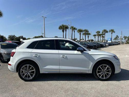 2023 Audi SQ5 3.0T Premium Plus