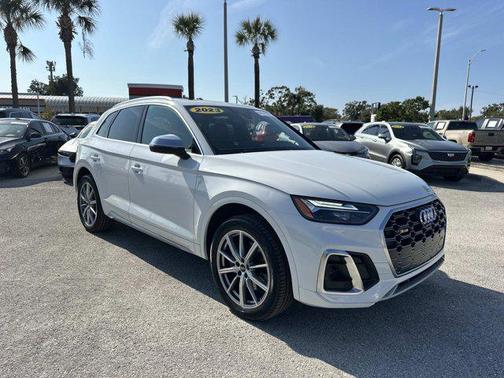 2023 Audi SQ5 3.0T Premium Plus