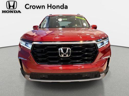 2025 Honda Pilot Touring 8-Passenger