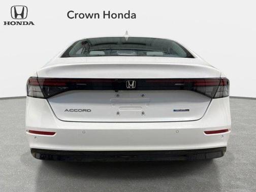 Platinum White Pearl 2026 Honda Accord Hybrid EX-L