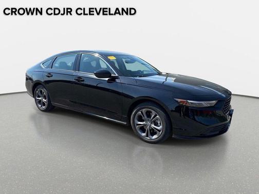 Crystal Black Pearl 2025 Honda Accord Hybrid EX-L
