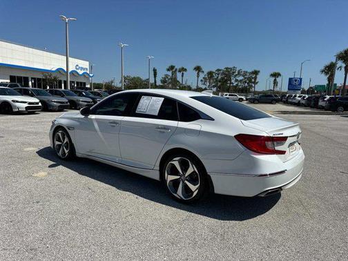 2020 Honda Accord Touring 2.0T