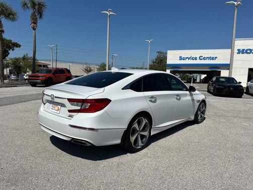 2020 Honda Accord Touring 2.0T