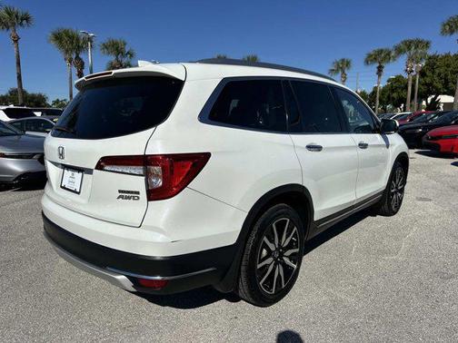 2021 Honda Pilot Touring 8-Passenger