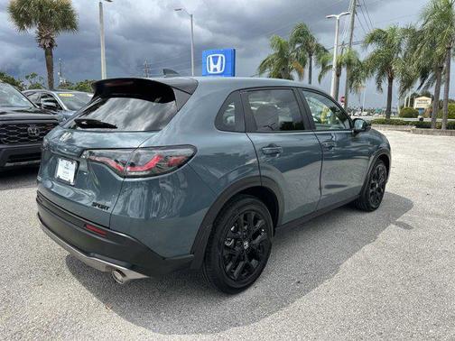 2023 Honda HR-V 2WD Sport