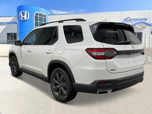 2025 Honda Pilot Sport