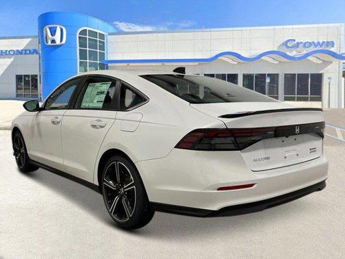 2025 Honda Accord Hybrid Base