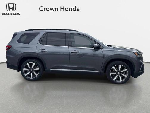 Gray 2025 Honda Pilot Touring 8-Passenger