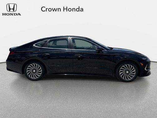 Onyx Black 2023 Hyundai SONATA Hybrid Limited