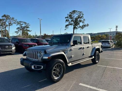 2020 Jeep Gladiator Overland