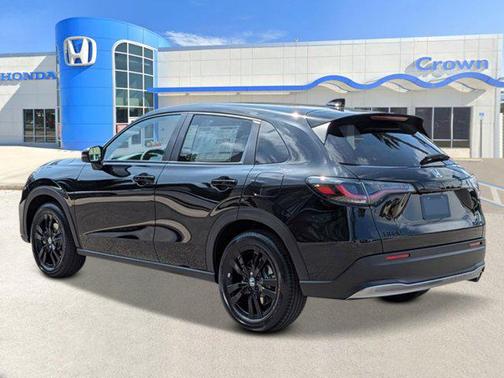 2026 Honda HR-V 2WD Sport