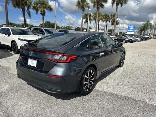 2023 Honda Civic EX-L