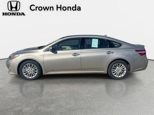 2015 Toyota Avalon Hybrid XLE Premium