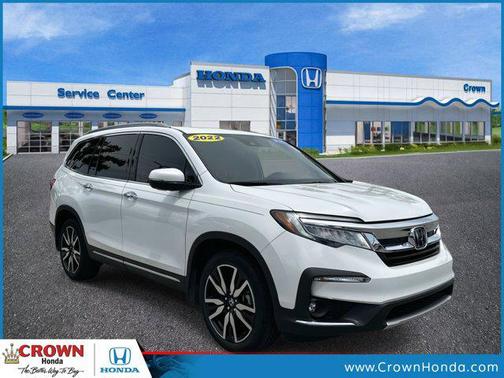 2022 Honda Pilot Touring 8-Passenger