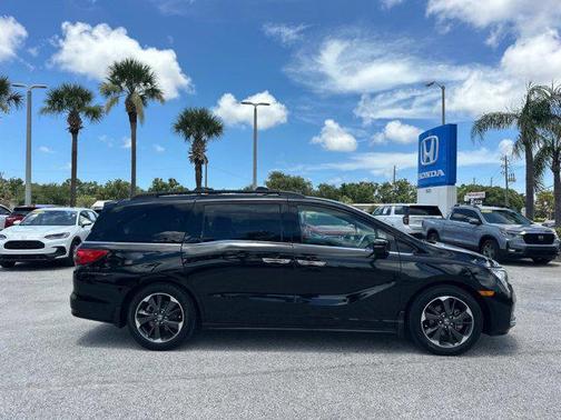 2022 Honda Odyssey Elite