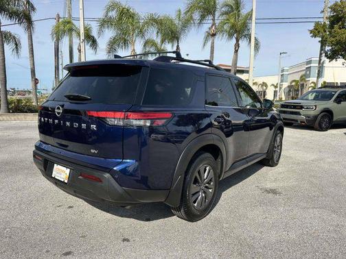 2022 Nissan Pathfinder SV 2WD