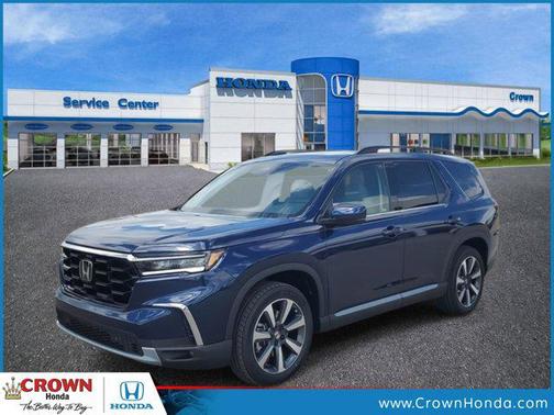 2025 Honda Pilot Touring 8-Passenger
