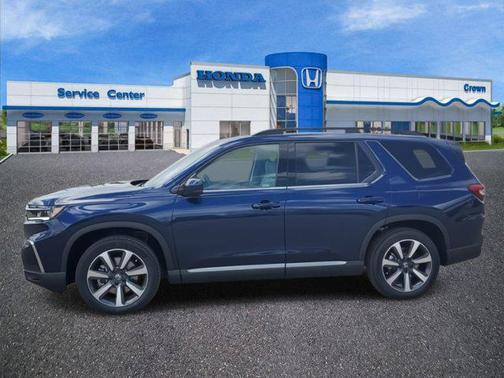 2025 Honda Pilot Touring 8-Passenger
