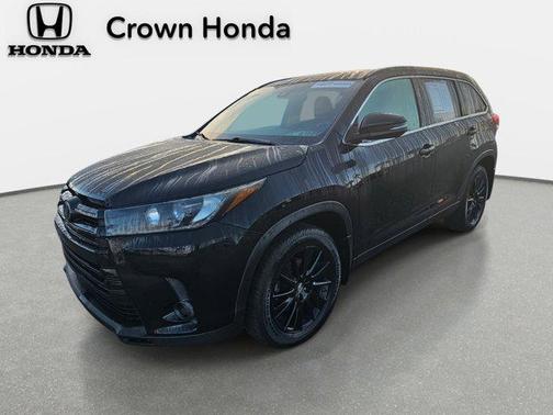 2019 Toyota Highlander SE