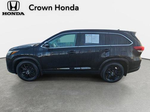 2019 Toyota Highlander SE