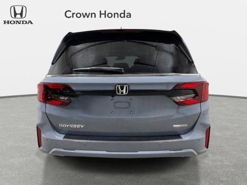 Sonic Gray Pearl 2026 Honda Odyssey Touring