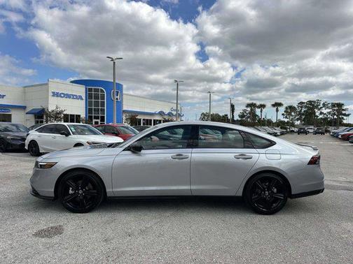 2025 Honda Accord Hybrid Base