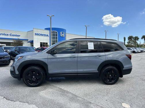2022 Honda Pilot AWD TrailSport