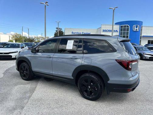 2022 Honda Pilot AWD TrailSport